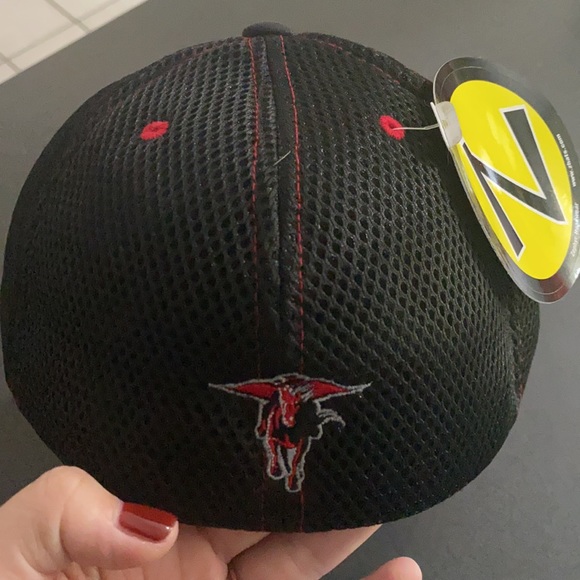 NWT Texas Tech Red Raiders Stretch M fitted hat - Picture 3 of 7